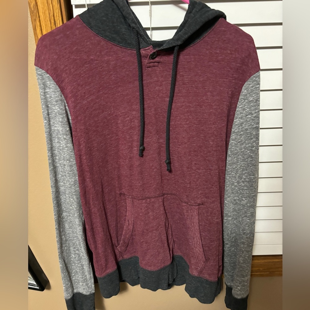 Maroon/Gray AEO Hoodie (S)